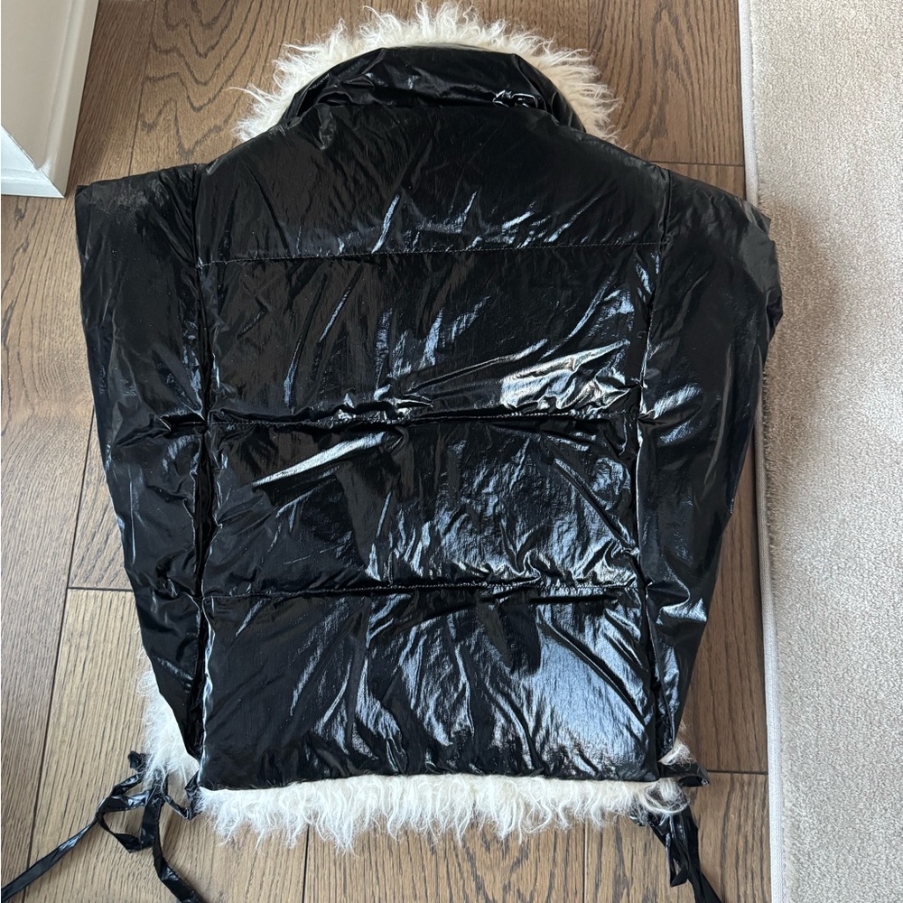 Isabel Marant Etoile Hoodiali Vest in Black - Picture 4 of 6